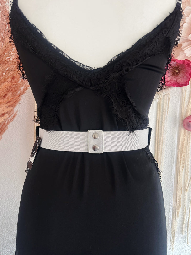 PERLENBESTICKTER GÜRTEL IN SCHWARZ/SILBER - VERSCH. GRÖßEN