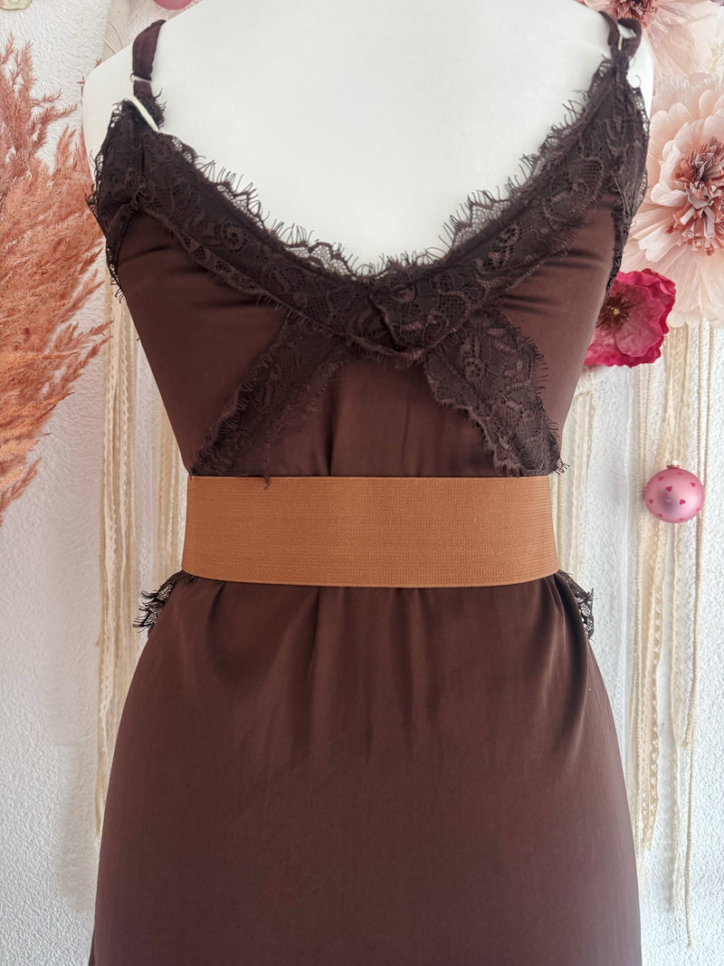 SAMTGÜRTEL IN BRAUN - VERSCH. GRÖßEN