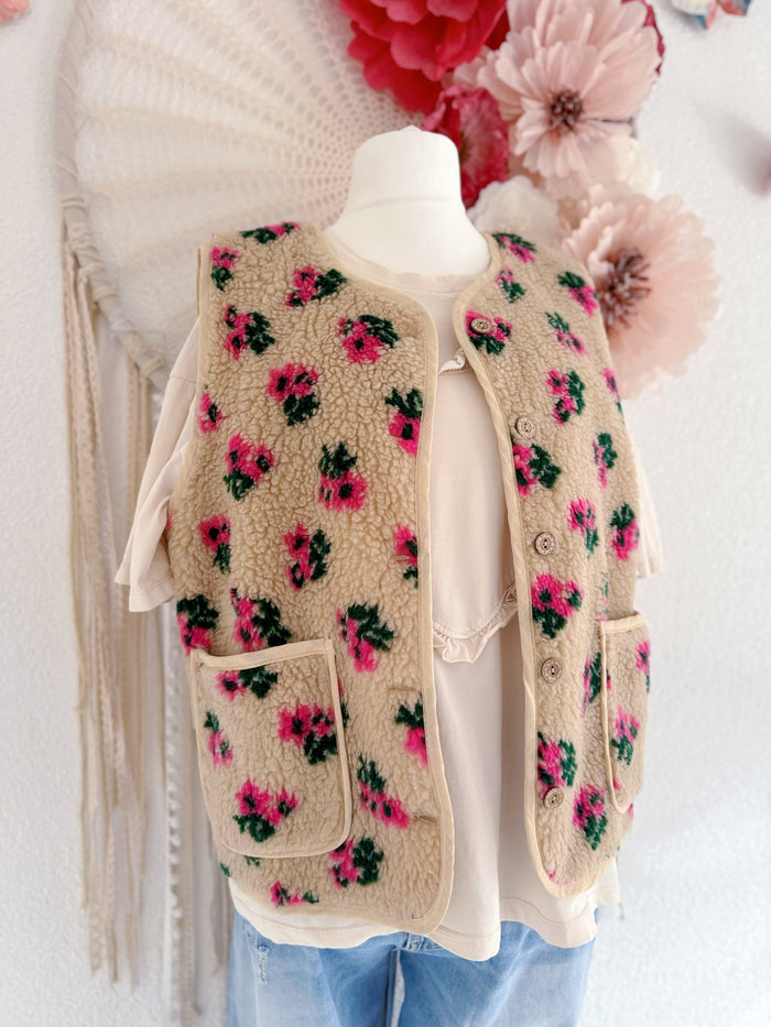 FLORALE TEDDYWESTE IN CAMEL MIT KNOPFLEISTE - ONE SIZE -