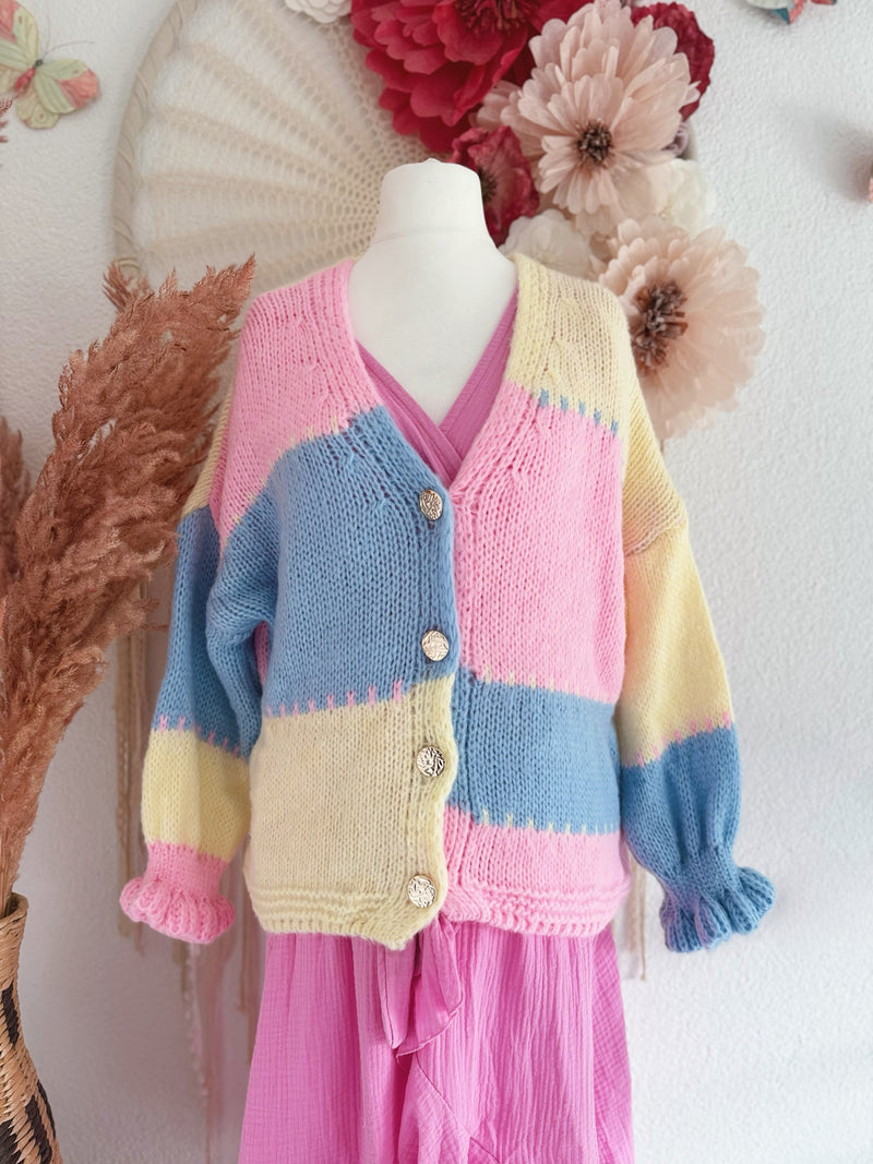 WEICHE & KUSCHELIGE STRICKJACKE MIT ROSA - ONE SIZE -
