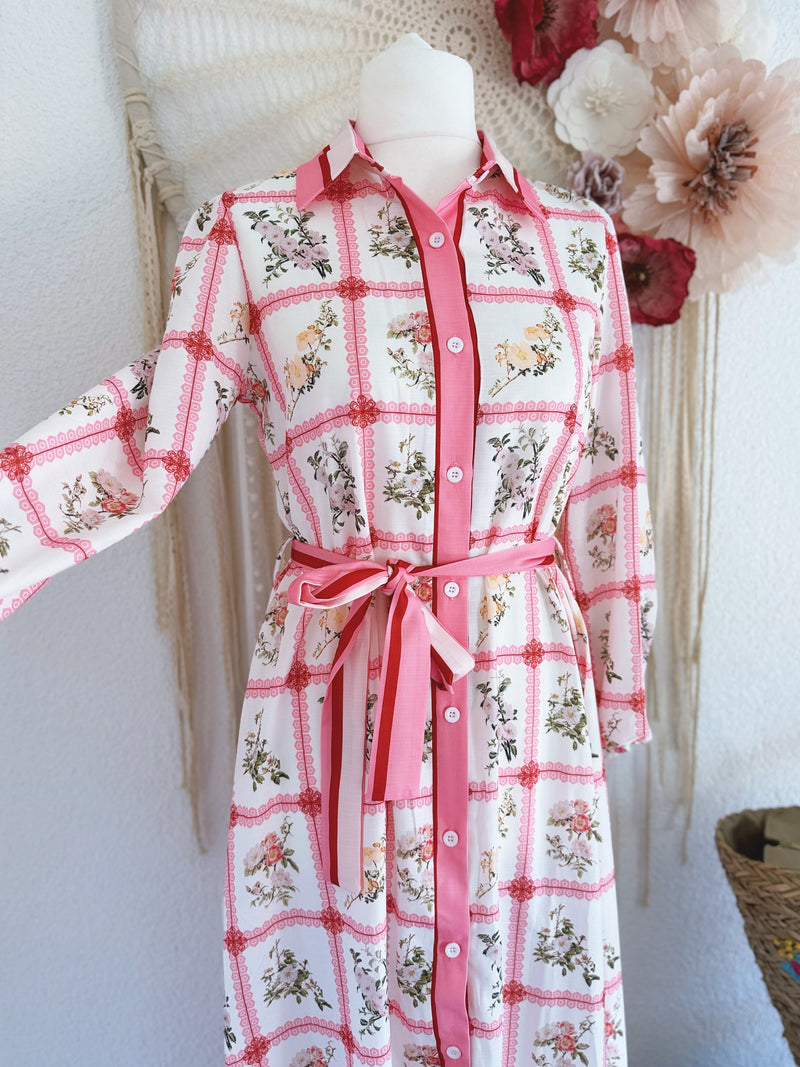 MAXIKLEID IM COTTAGE STIL - VERSCH. GRÖßEN