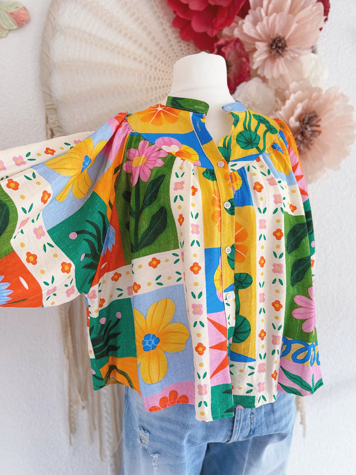 BUNTE OVERSIZED BLUSE MIT FRÜHLINGSPRINT - ONE SIZE -