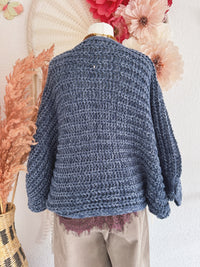 OVERSIZED STRICKPULLOVER "SCHLEIFCHEN" IN BLAU - ONE SIZE -