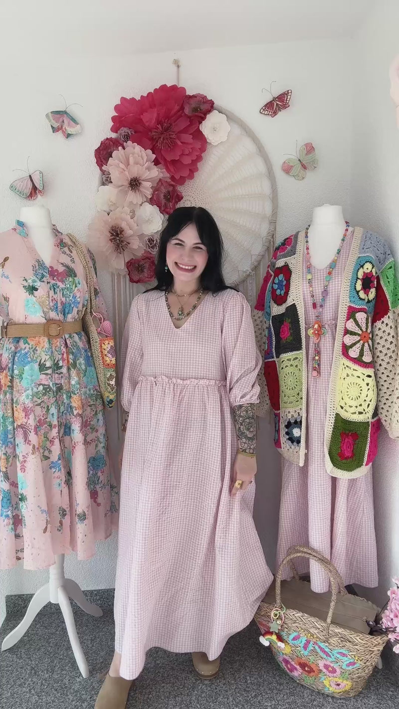 MAXIKLEID MIT KAROMUSTER IN ZARTEM ROSÉ - ONE SIZE -