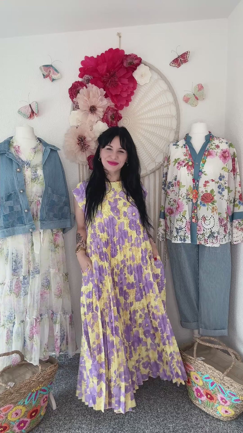 PLISSEEKLEID MIT BLÜTENPRINT IN LILA - ONE SIZE -