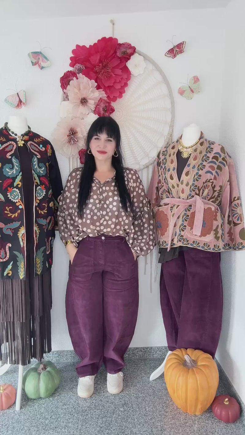 BARREL JEANS AUS CORD IN AUBERGINE - ONE SIZE -