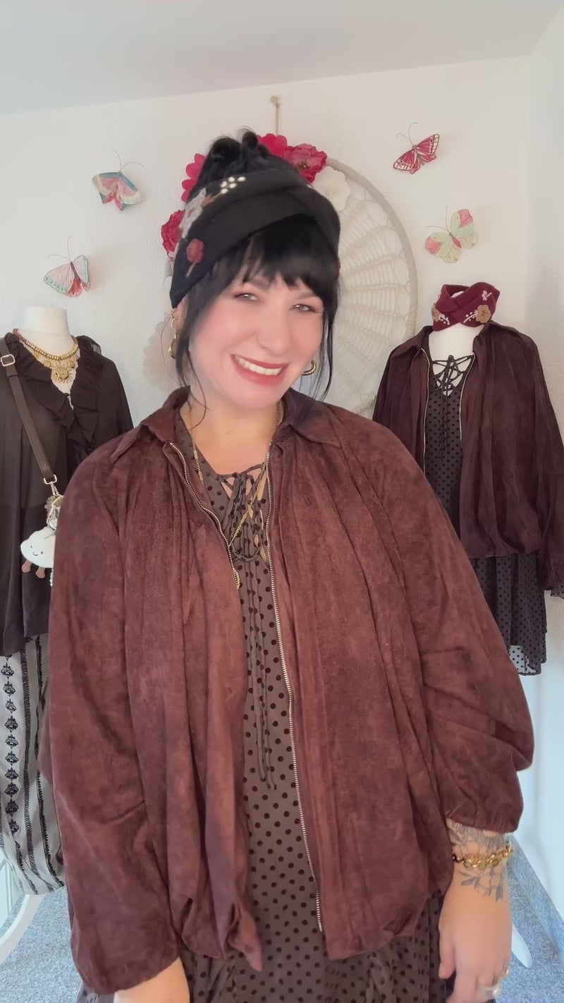 STIRNBAND MIT KNOTEN & STICKEREIEN - SCHWARZ -