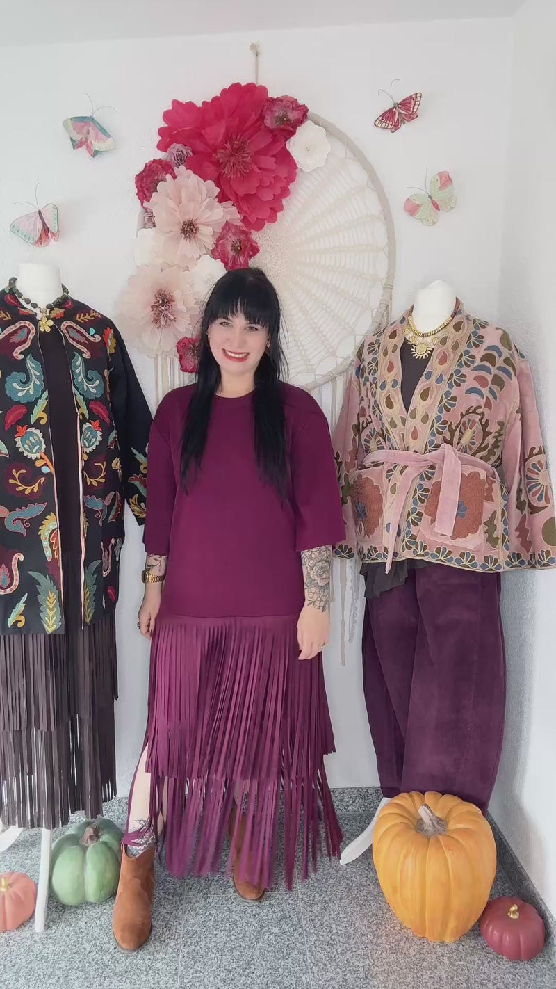 MAXIKLEID MIT FRANSEN IN BORDEAUX - ONE SIZE -