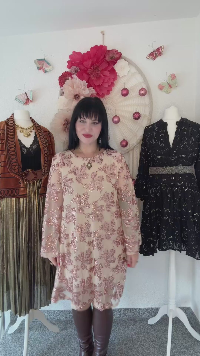 BEZAUBERNDES PAILLETTENKLEID MIT SCHLEIFE IN NUDE - ONE SIZE -